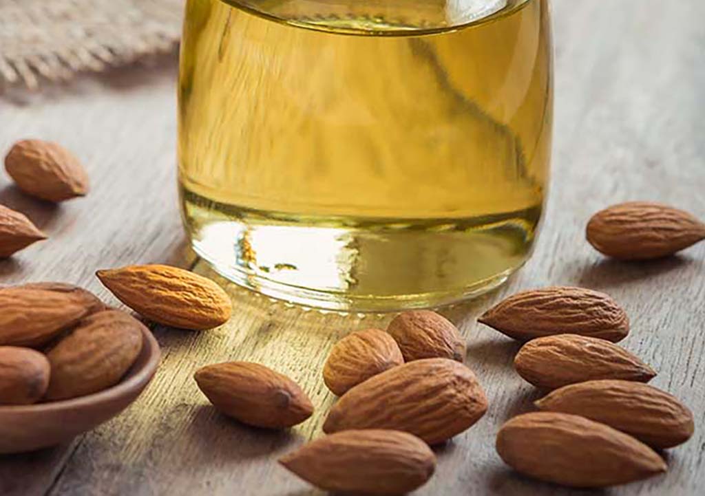 Benefits Of Almond Oil for Face & Skin