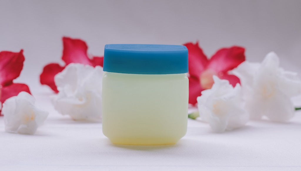 An Eye-Opener For People Who Consider Petroleum Jelly To Be An Excellent Moisturizing Agent