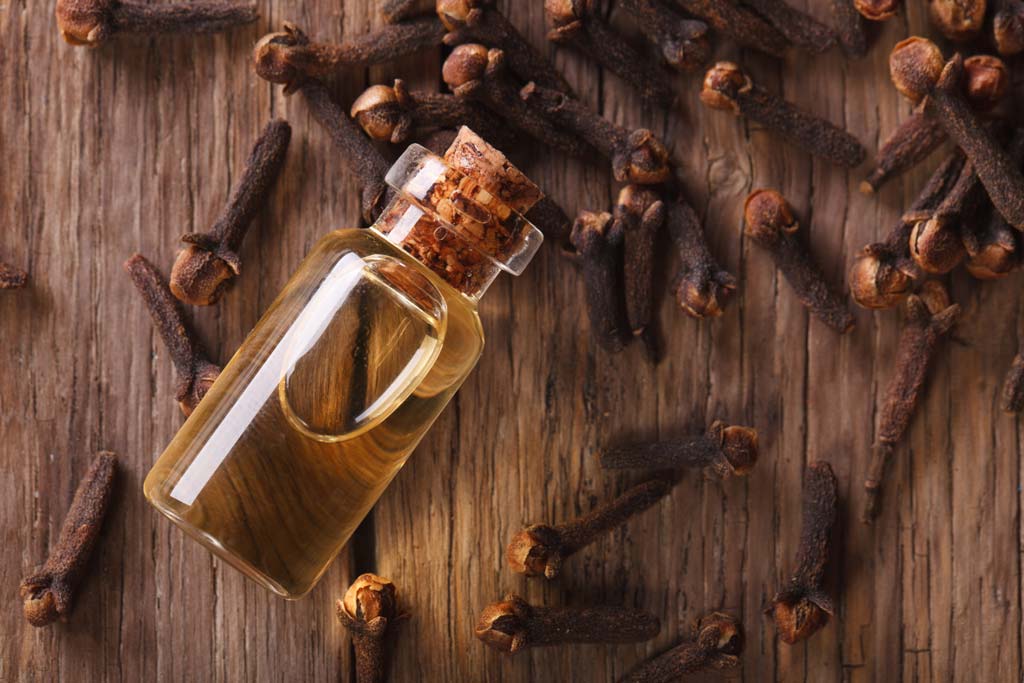 Side Effects of Clove Oil