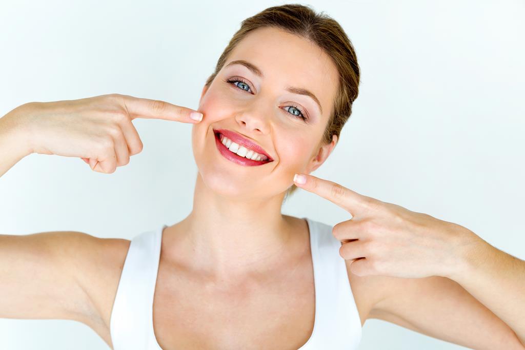 Clove oil for teeth