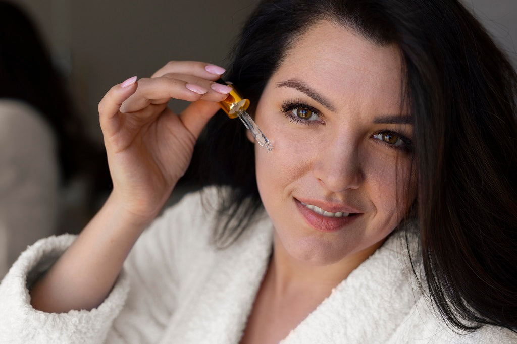 What makes Hyaluronic Acid A God-Sent for Skin Hydration