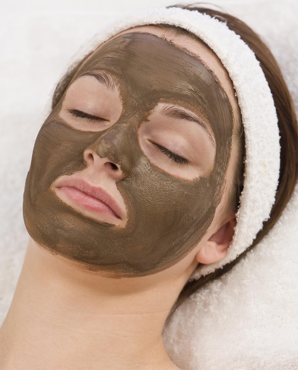 Home-made Multani Mitti Face Packs for Dry Skin