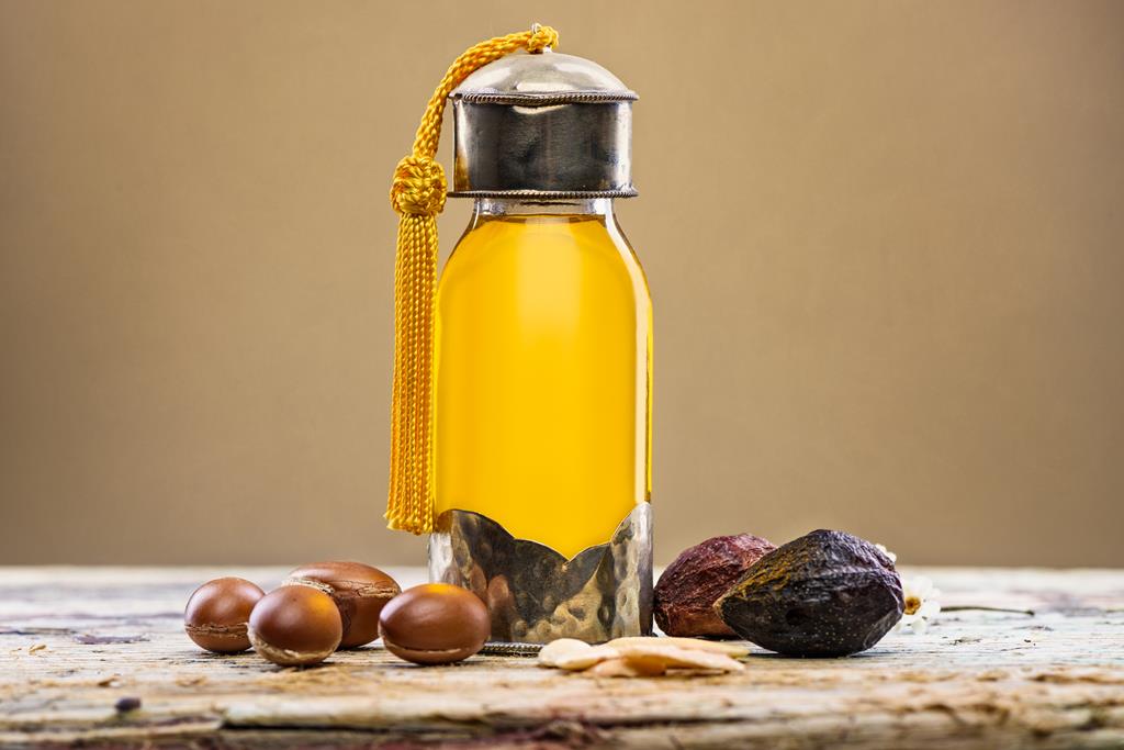 Argan Oil for Face - Benefits and How to Use