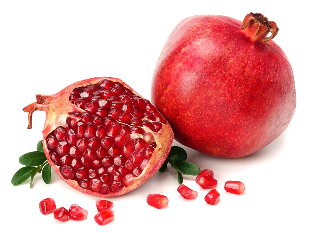 15 Incredible Benefits of Pomegranate for Health, Skin and Hair