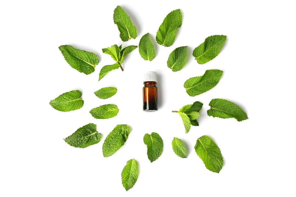 Side Effects & Precautions Associated With Using Peppermint Oil