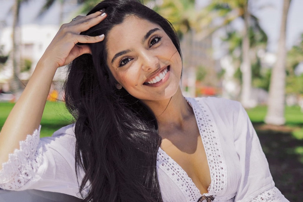 Bedazzle Everyone With Your Sparkling Smile: 8 Tips to Maintain Your Pearly Whites