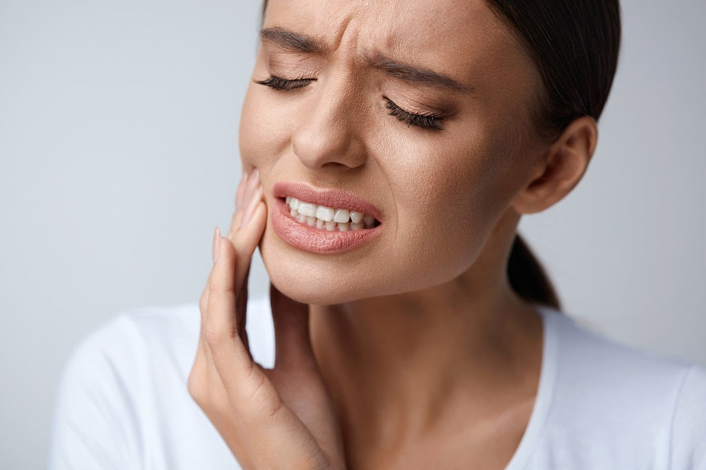 10 Causes and 15 Home Remedies for Toothache
