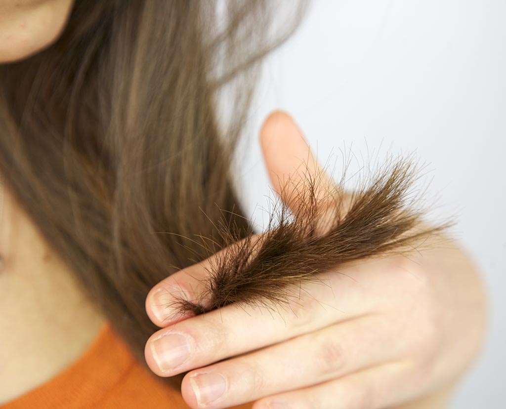 15 Magical Home Remedies for Split Ends