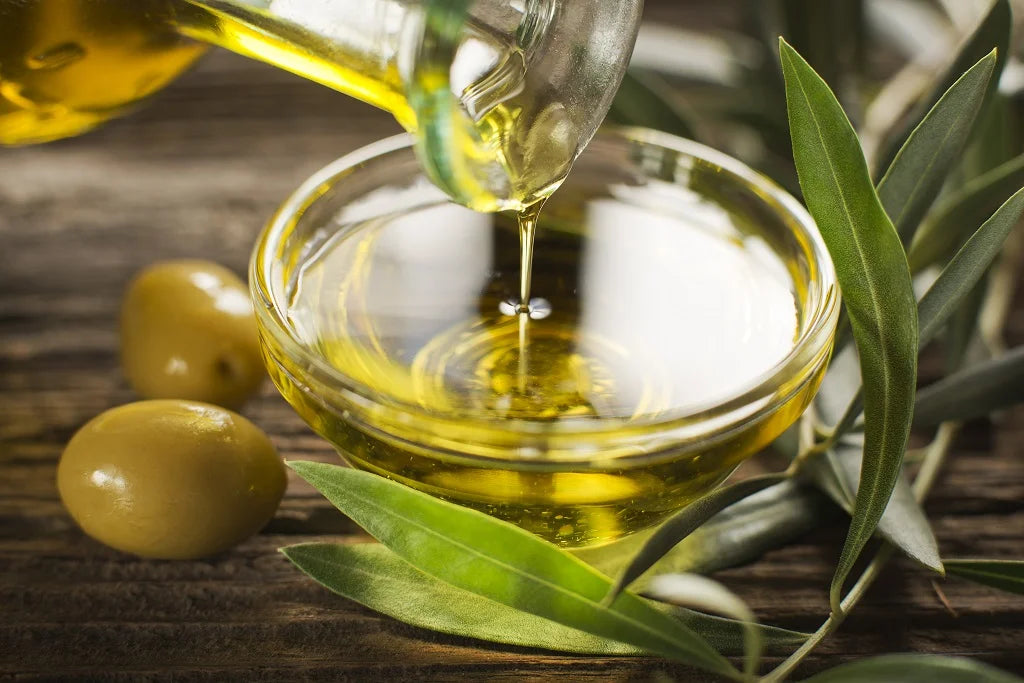 Olea europaea fruit oil( Olive Oil )